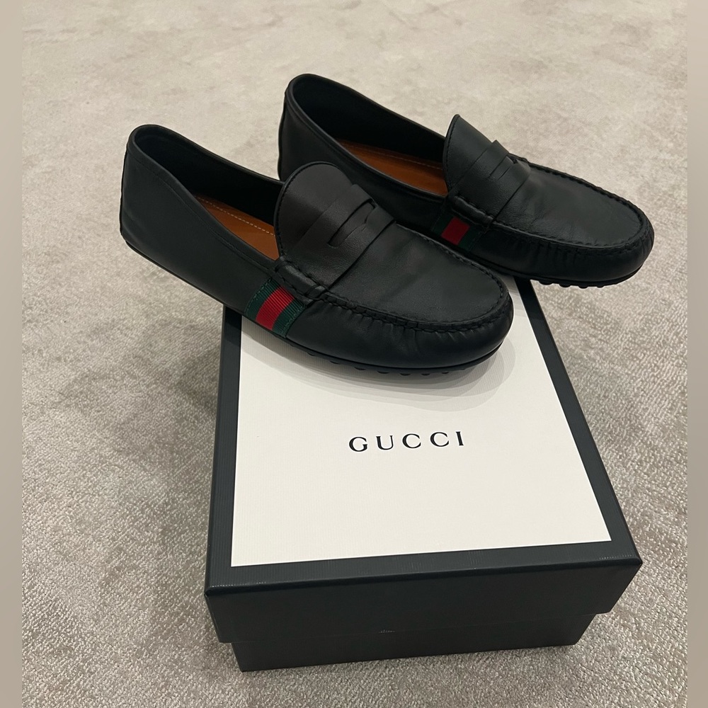 Gucci Mens Web Black Leather
Driver Flats Loafer Size 6.5